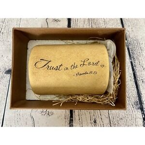 NIB Comfort Candles Proverbs 3:5‎ Trust In The Lord